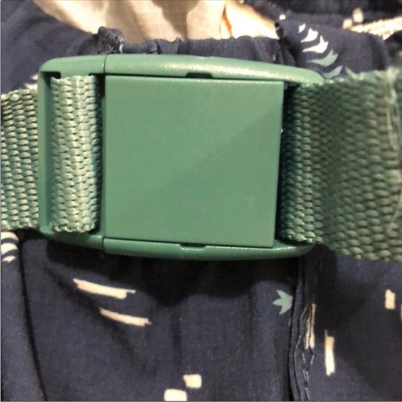 MOUNTAIN AND ISLES 
Women's Hiking Shorts - Picture 12 of 14